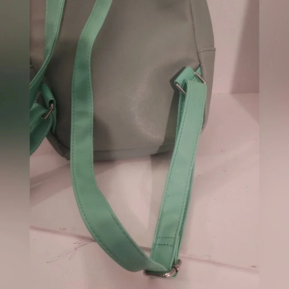 Funko Star Wars Mandaldrian Child - Baby Yoda Mini Backpack